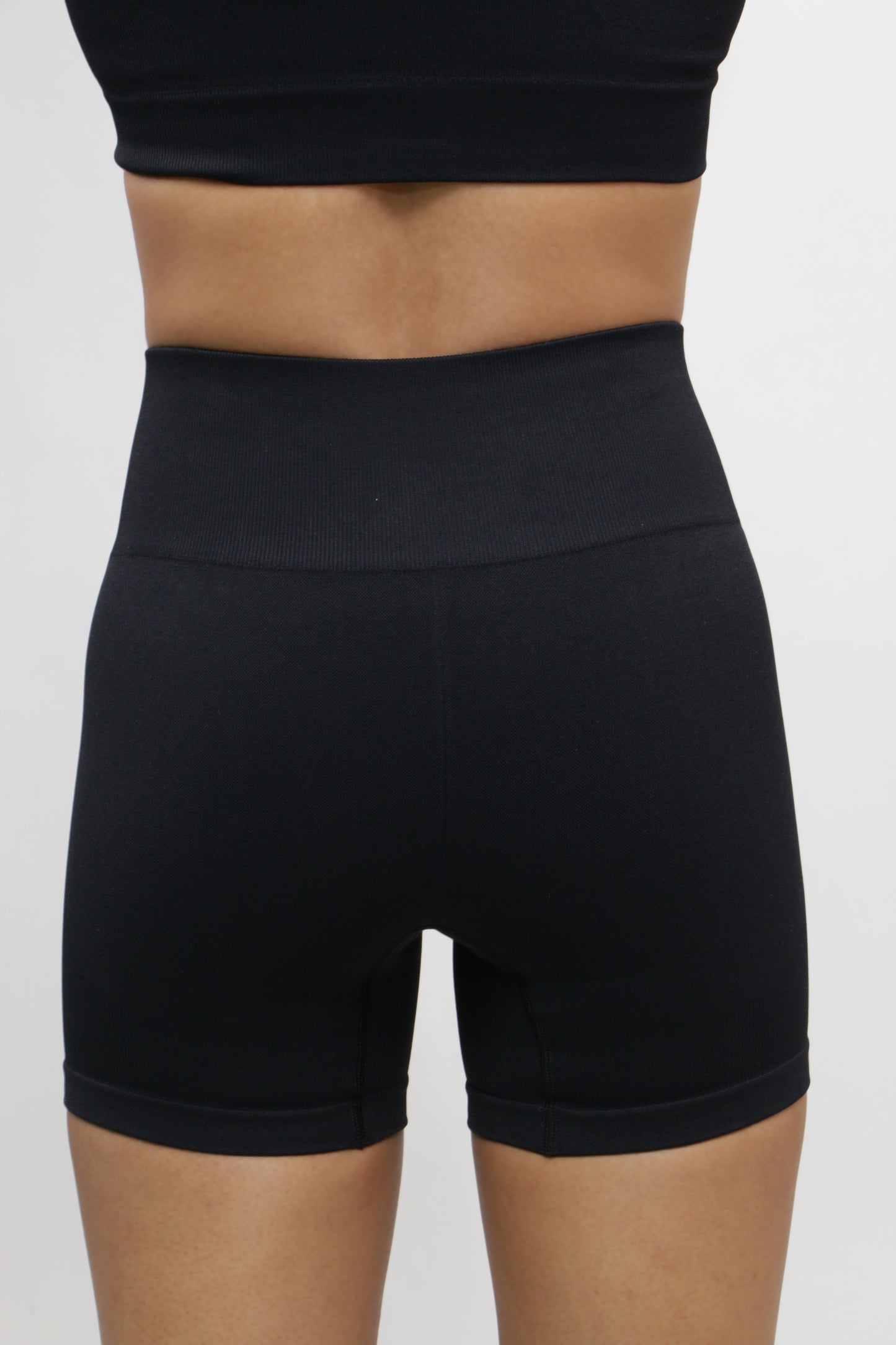 Daily Essential Short